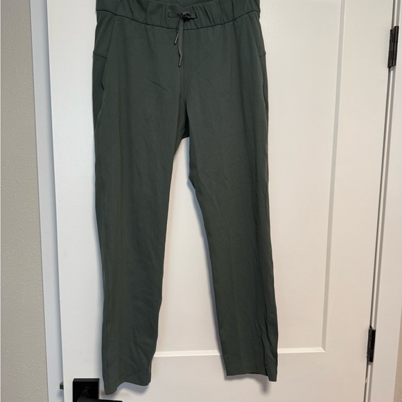 Lululemon On The Fly Pant *28" Dark Forest, Size 6 - Picture 3 of 6